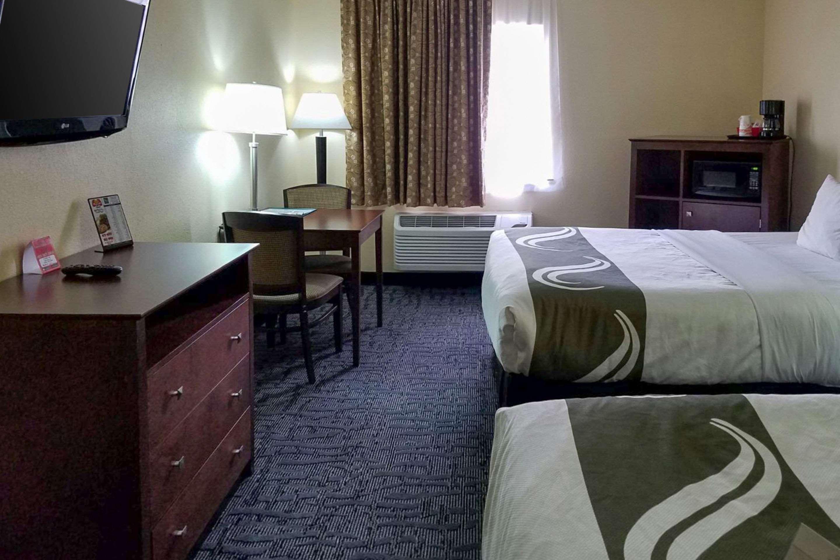 Quality Inn Толедо Экстерьер фото