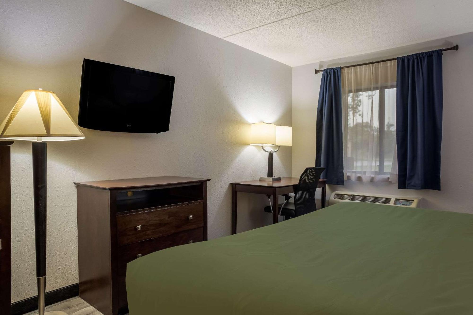 Quality Inn Толедо Экстерьер фото