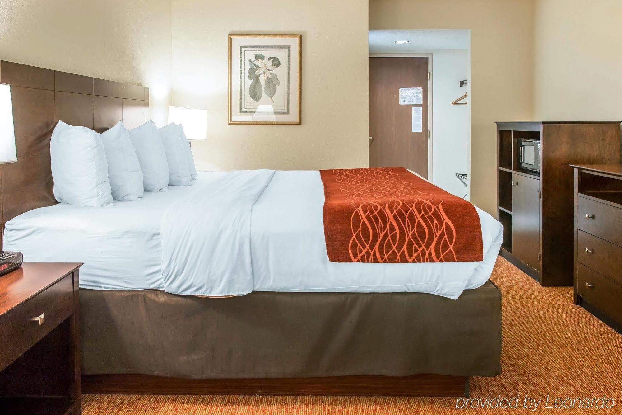 Quality Inn Толедо Экстерьер фото